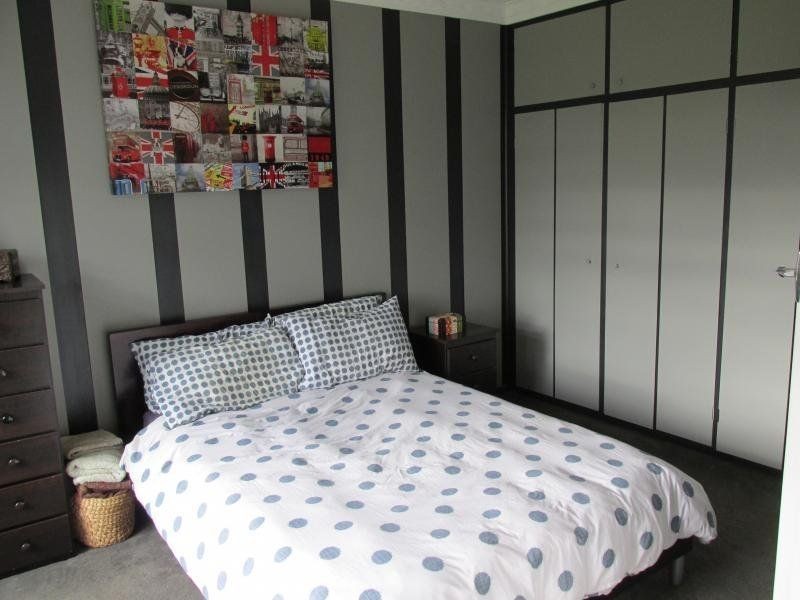 4 Tasman Avenue, Belmont VIC 3216