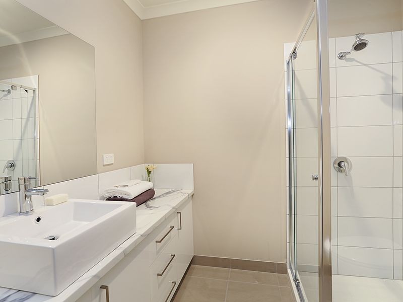 1, 2, 3, 4/249 Plantation Road, Corio VIC 3214