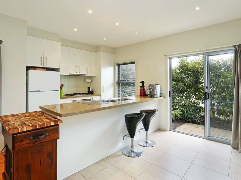 4/67 Sydney Parade, Geelong VIC 3220