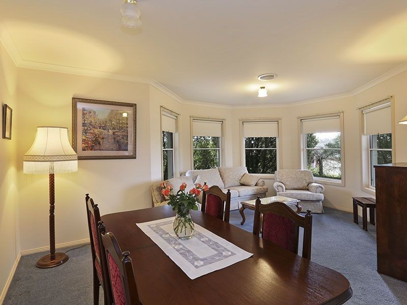 1 Jean Place, Grovedale VIC 3216