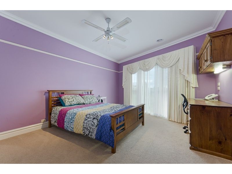 7 Somerset Court, Leopold VIC 3224