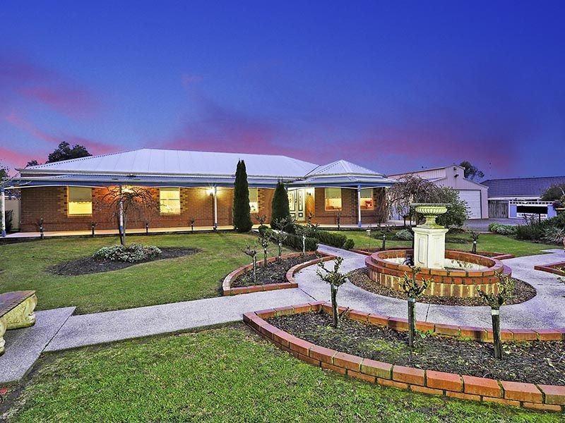 53-55 Woods Road, St Albans Park VIC 3219