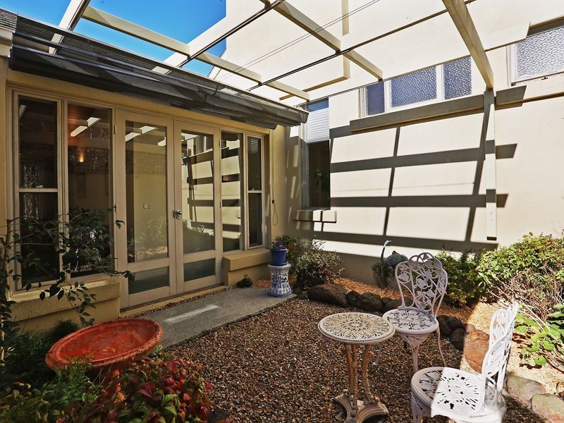 42 Aphrasia Street, Newtown VIC 3220