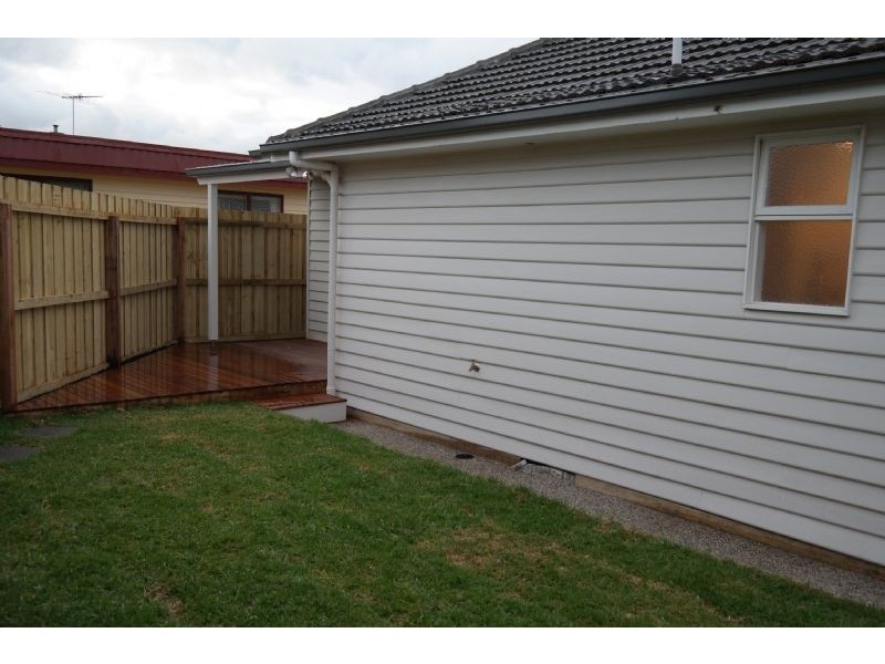 27 Kalimna Street, Hamlyn Heights VIC 3215