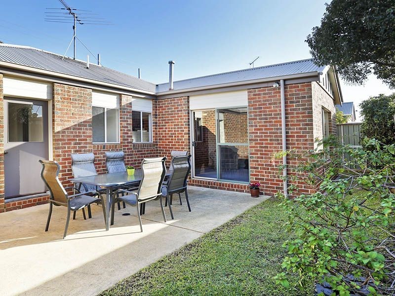 211 Carr Street, East Geelong VIC 3219