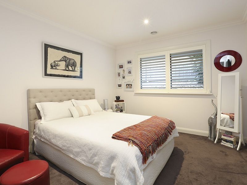 28-30 Grantham Drive, Highton VIC 3216
