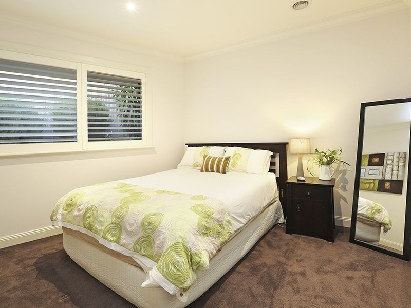 28-30 Grantham Drive, Highton VIC 3216