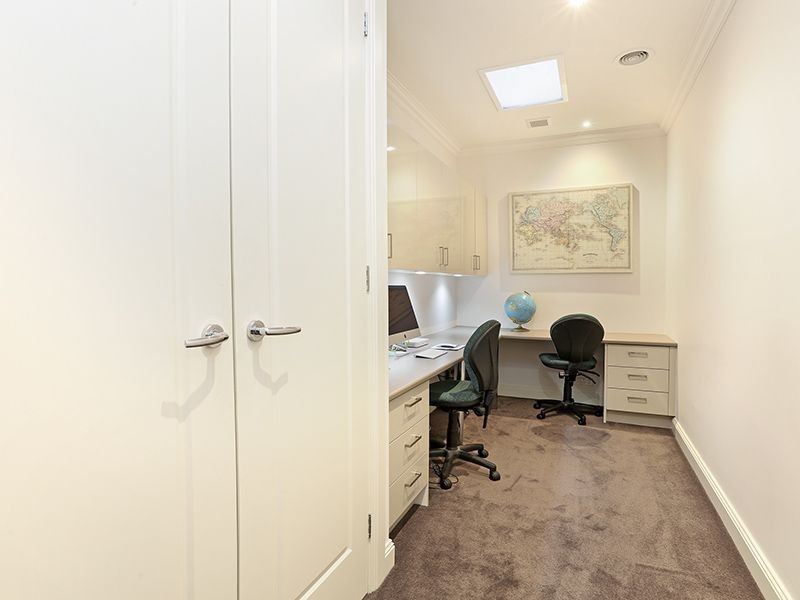 28-30 Grantham Drive, Highton VIC 3216
