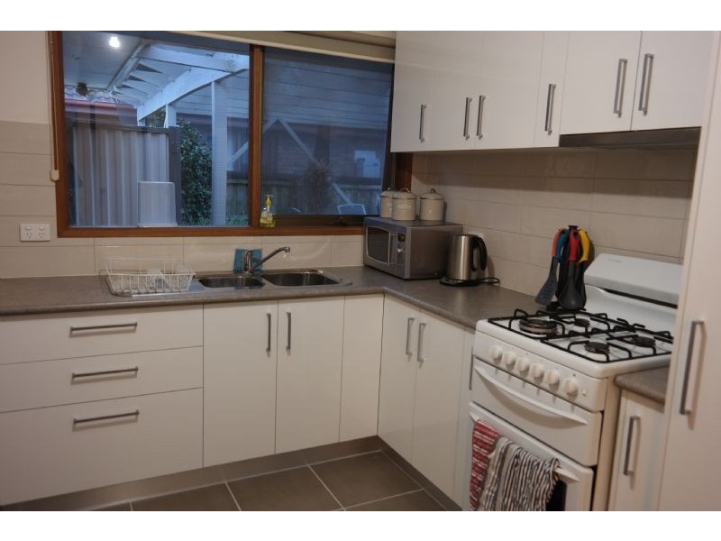 13 Winter Street, Belmont VIC 3216