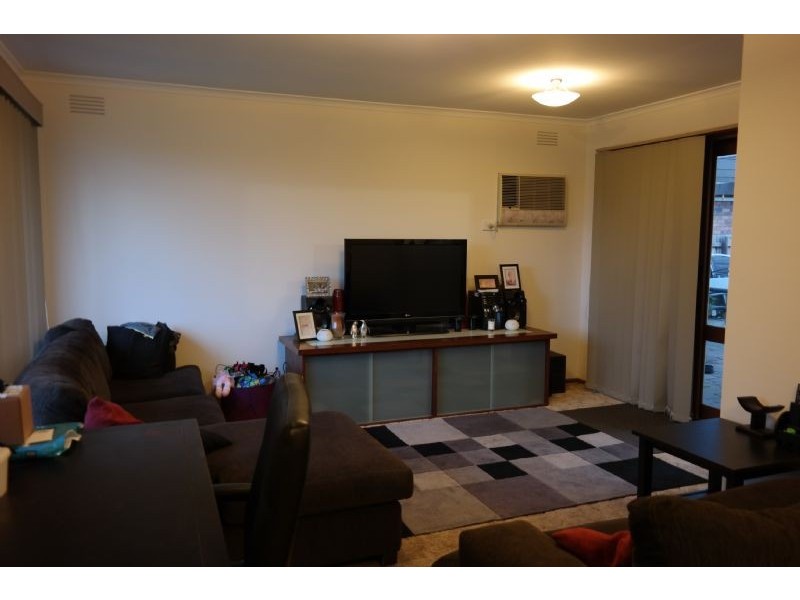 13 Winter Street, Belmont VIC 3216