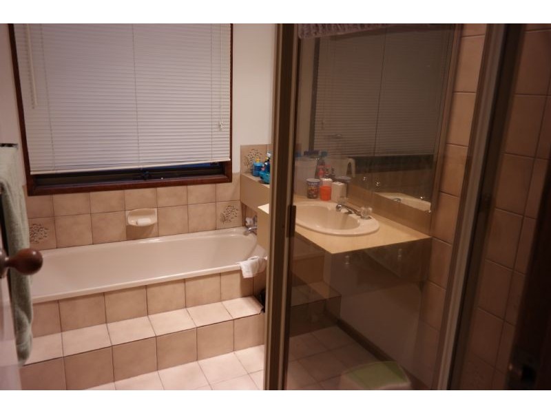 13 Winter Street, Belmont VIC 3216