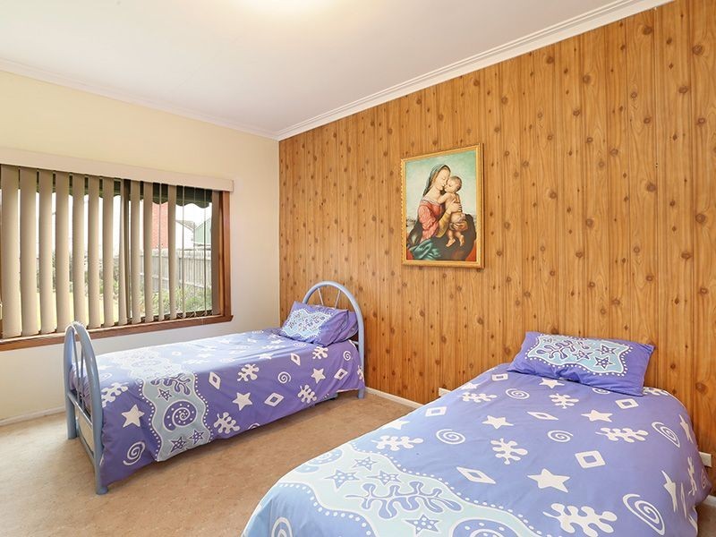 20 Laura Avenue, Belmont VIC 3216