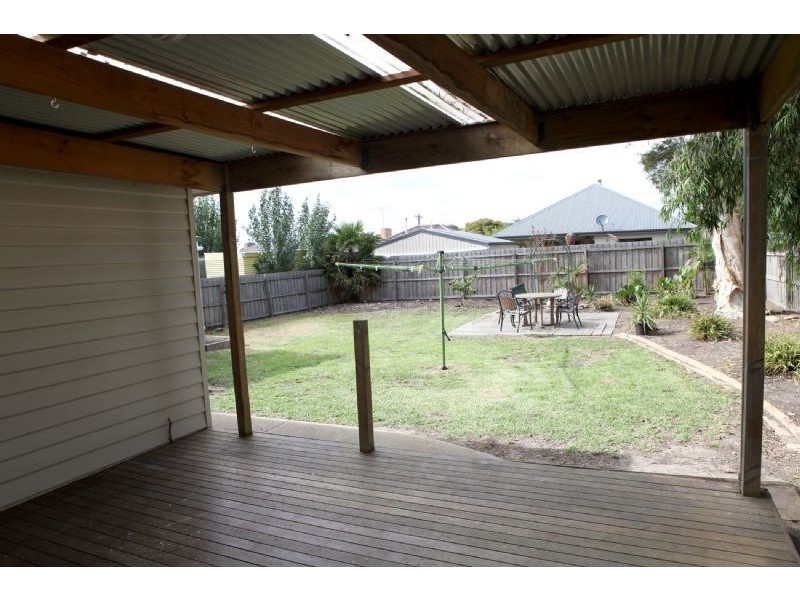 47 Laura Avenue, Belmont VIC 3216