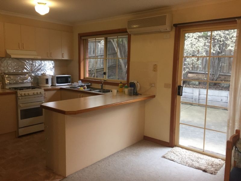 1/38 Waurnvale Drive, Belmont VIC 3216