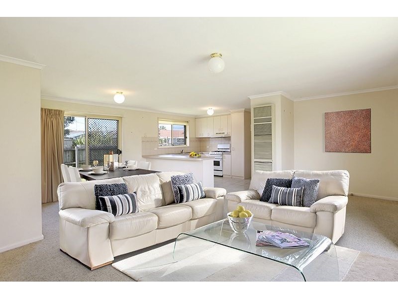 2/5 Hindle Street, Grovedale VIC 3216