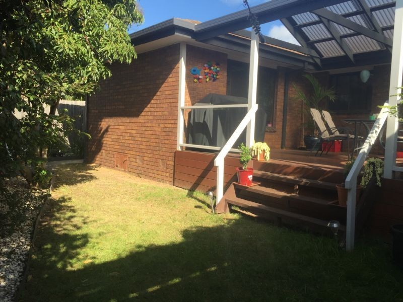 2/4 Felix Street, Grovedale VIC 3216