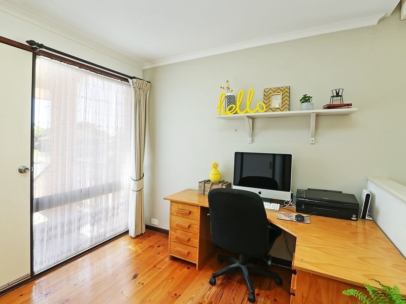 11 Fryers Road, Highton VIC 3216