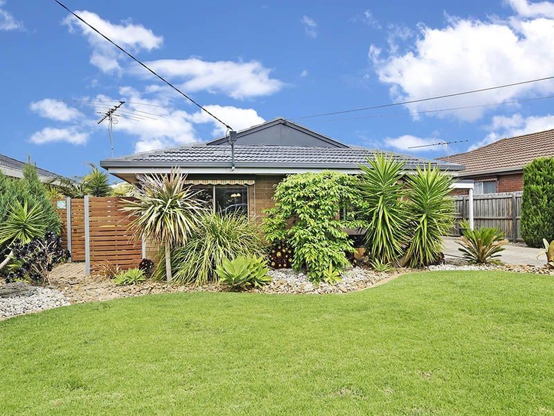 36 Katoomba Court, Hamlyn Heights VIC 3215