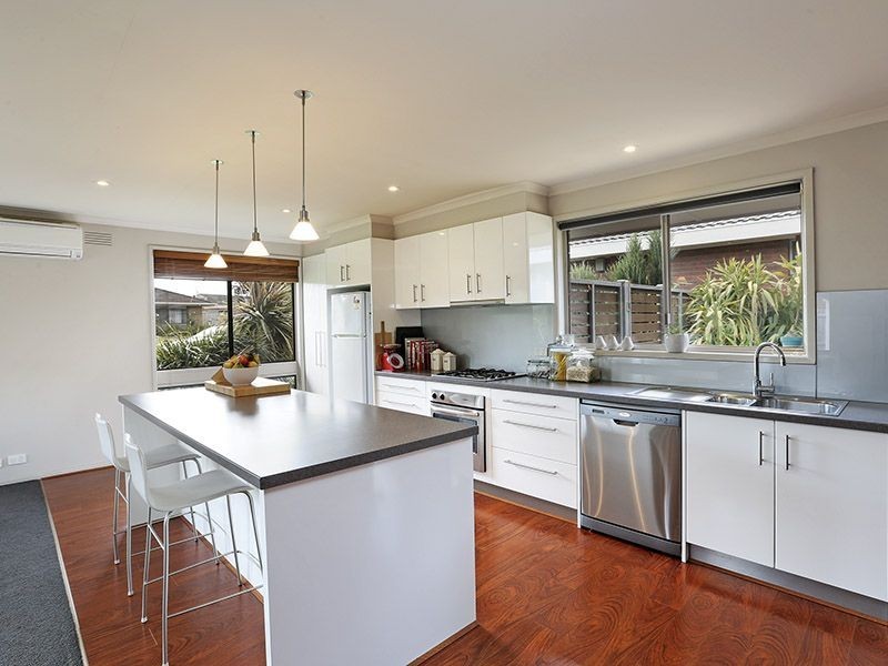 36 Katoomba Court, Hamlyn Heights VIC 3215