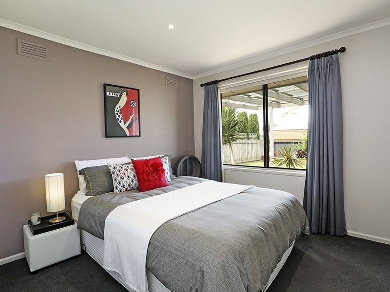 36 Katoomba Court, Hamlyn Heights VIC 3215