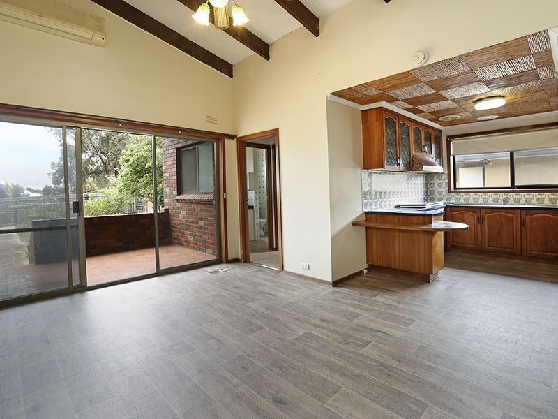 35 Neil Street, Bell Post Hill VIC 3215