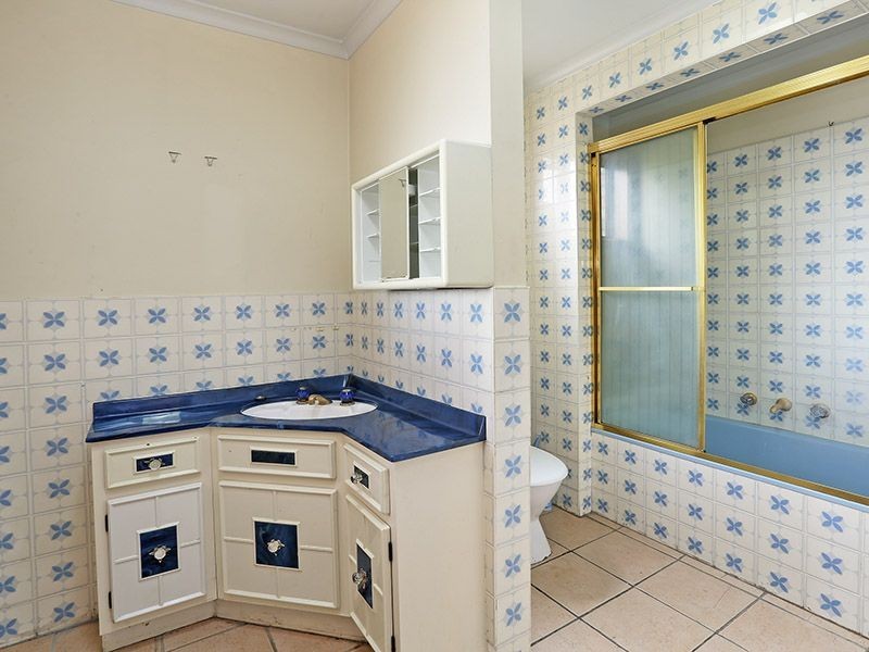 35 Neil Street, Bell Post Hill VIC 3215