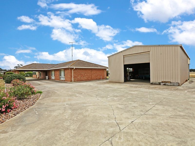 19 Minyip Road, Lara VIC 3212