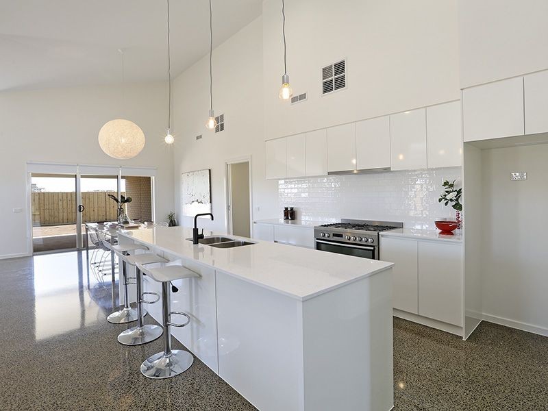 12 Baradine Drive, Ocean Grove VIC 3226