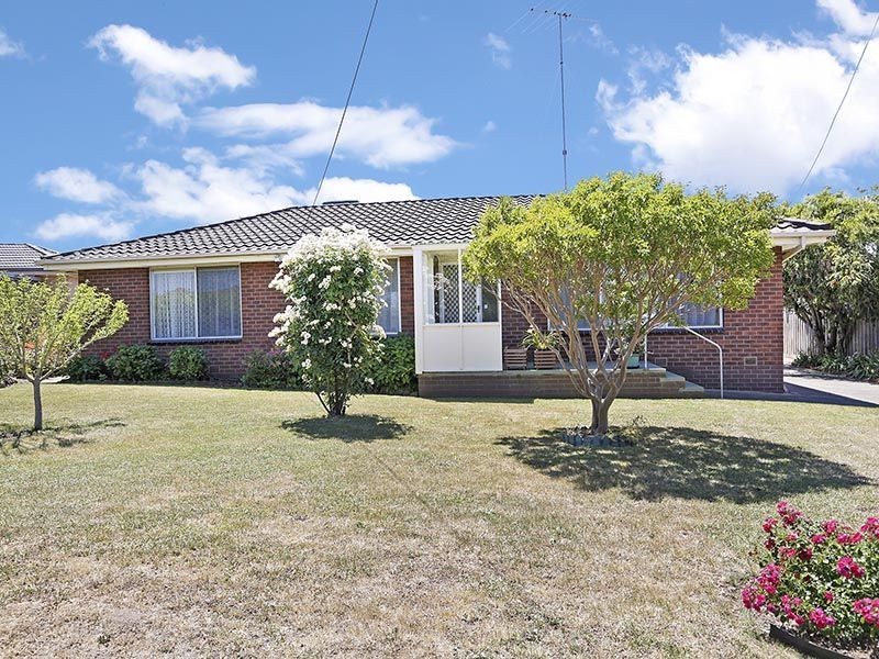 20 Konrads Crescent, Highton VIC 3216