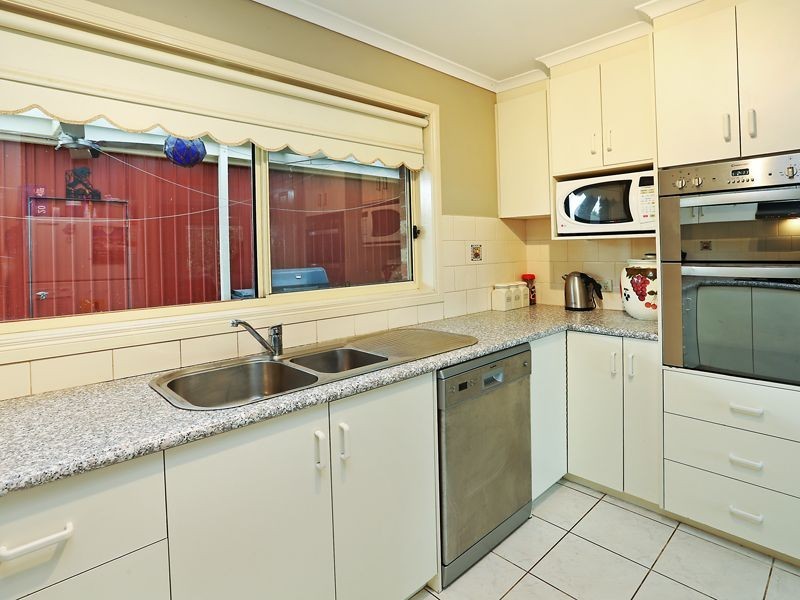 2 Templeton Court, St Albans Park VIC 3219