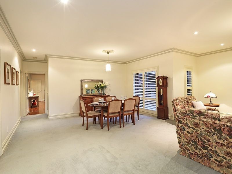 2 Sandtoft Court, Highton VIC 3216