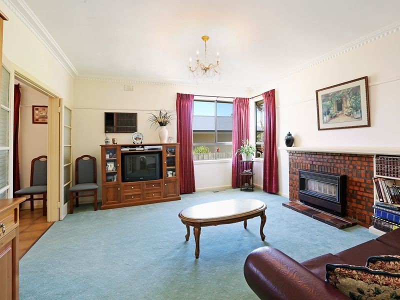 58 Calder Street, Manifold Heights VIC 3218