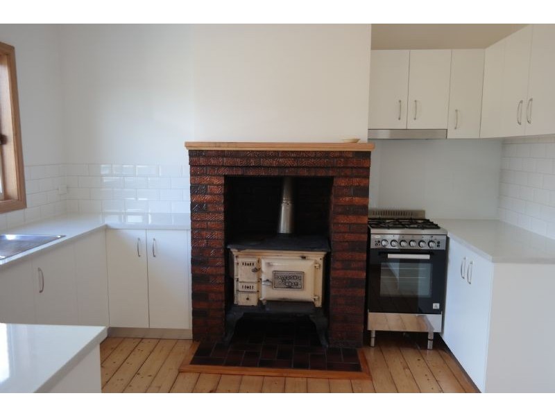 30 Osborne Avenue, North Geelong VIC 3215