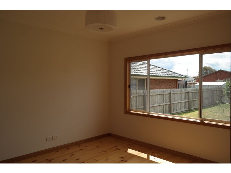 30 Osborne Avenue, North Geelong VIC 3215