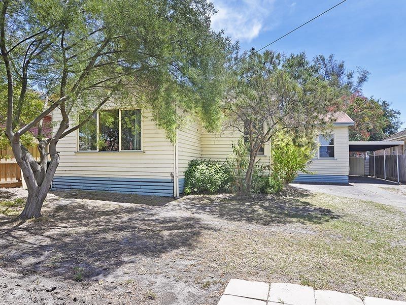 6 Lloyd Street, Belmont VIC 3216