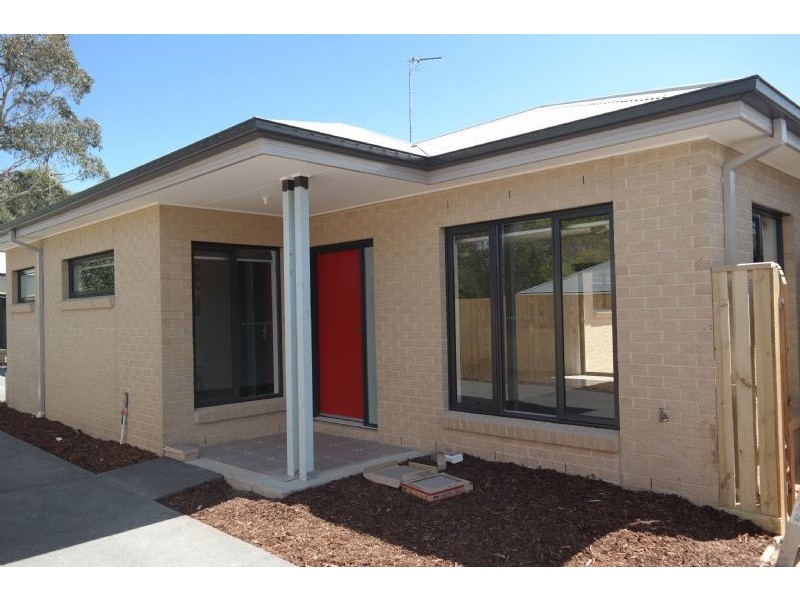 1/5 Patern Street, Highton VIC 3216