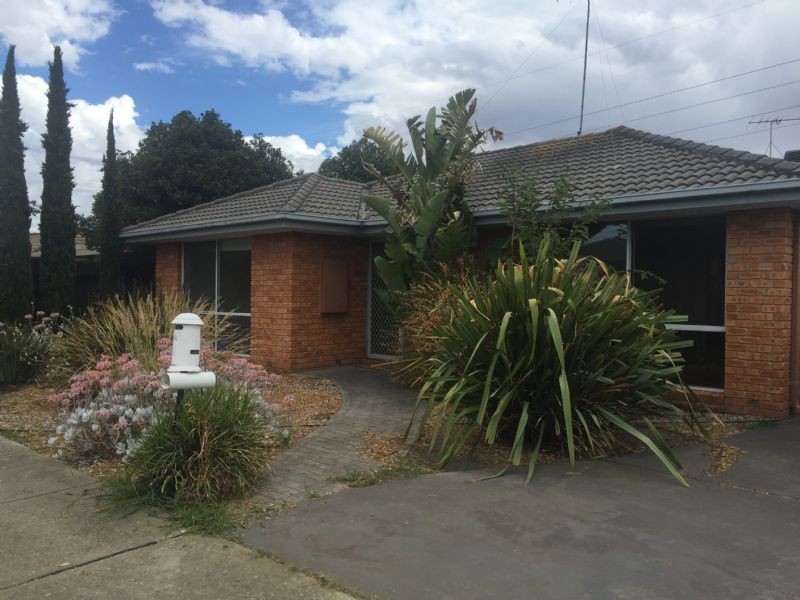 1/10 Greenville Drive, Grovedale VIC 3216