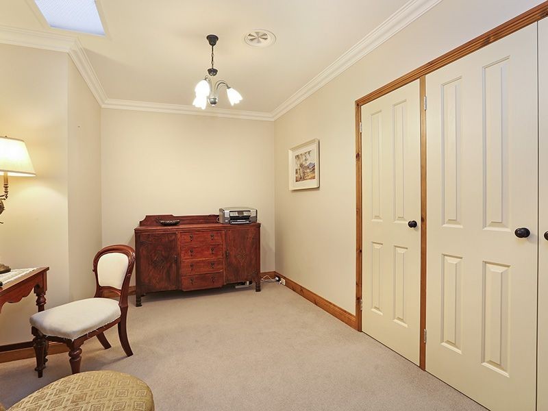 61 James Cook Drive, Wandana Heights VIC 3216