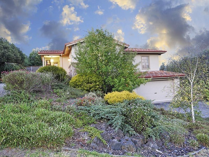 61 James Cook Drive, Wandana Heights VIC 3216