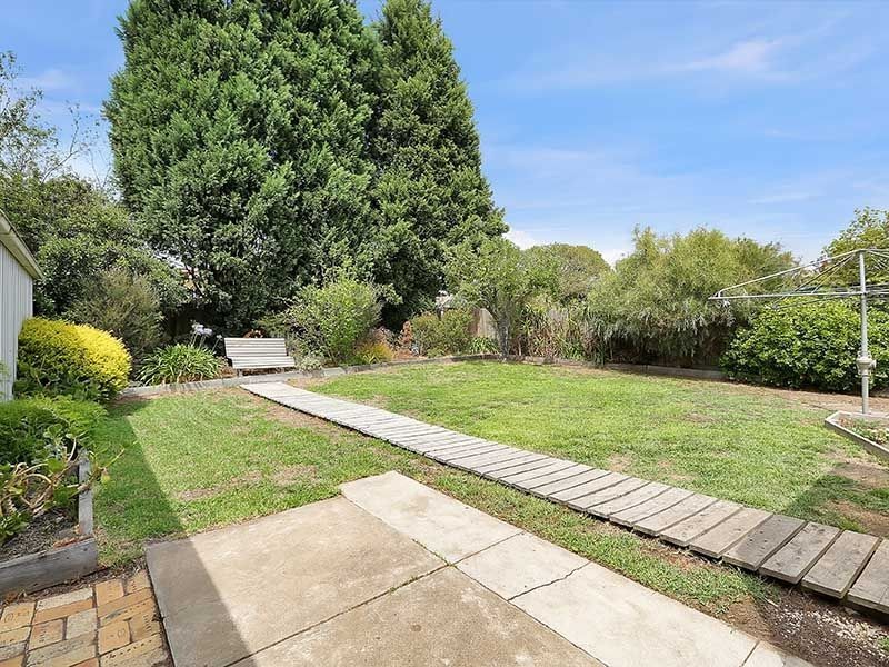 29 South Street, Belmont VIC 3216