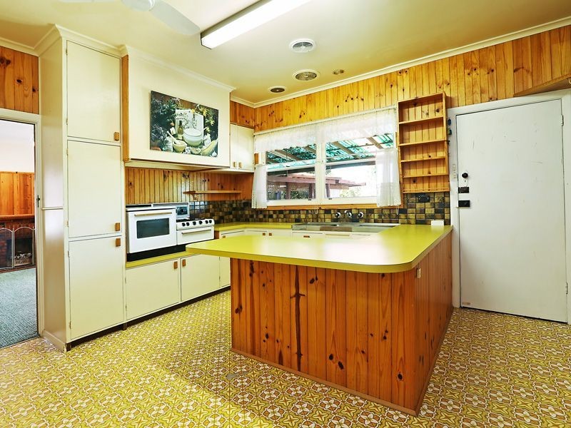 19 Warwick Street, Newtown VIC 3220