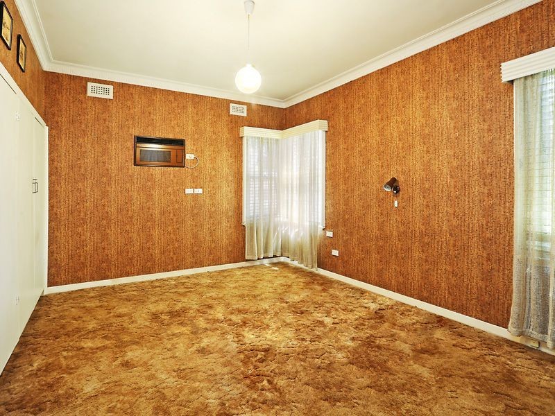 19 Warwick Street, Newtown VIC 3220