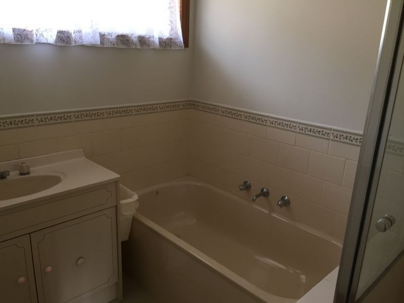 1/38 Waurnvale Drive, Belmont VIC 3216