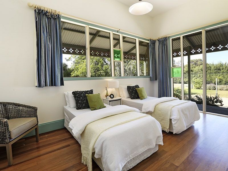 73-75 Sth Valley Road, Highton VIC 3216