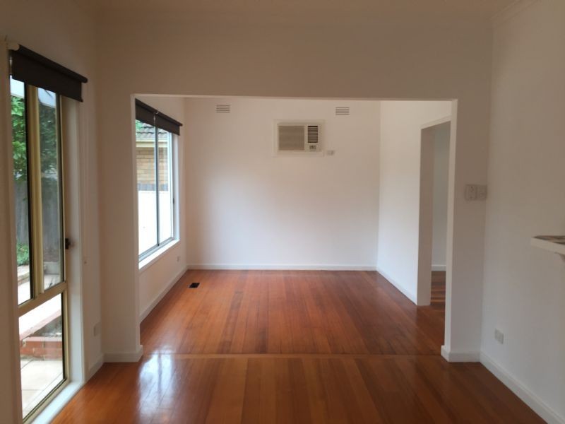 6 Lloyd Street, Belmont VIC 3216