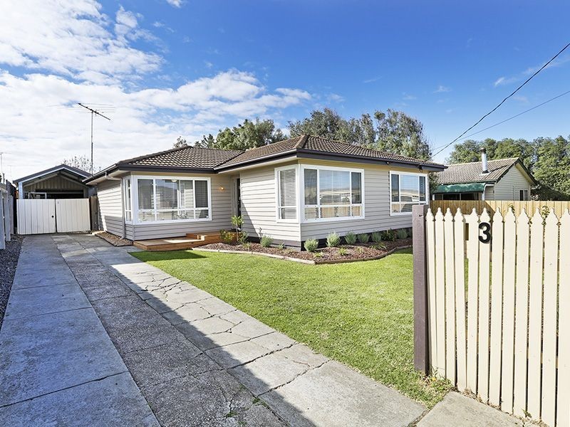 3 Crows Road, Belmont VIC 3216