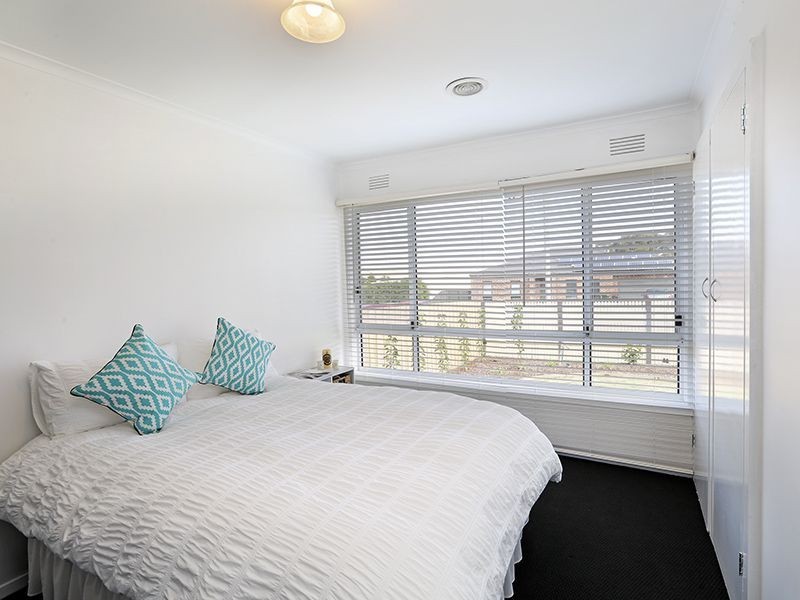 3 Crows Road, Belmont VIC 3216