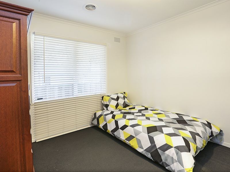 3 Crows Road, Belmont VIC 3216