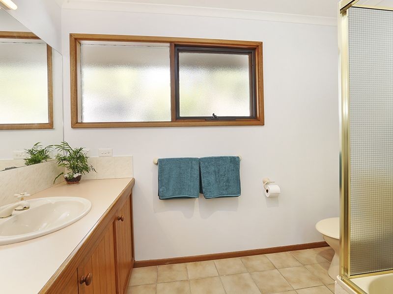 8 Polley Court, Grovedale VIC 3216