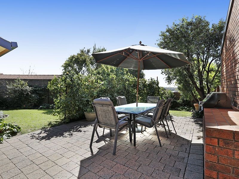 8 Polley Court, Grovedale VIC 3216